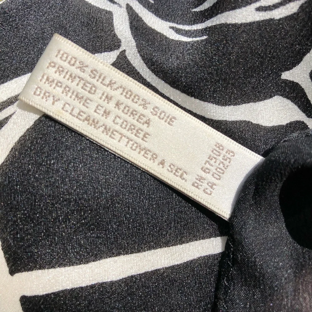 Black and Cream Floral Printed Silk Scarf | Jones New York